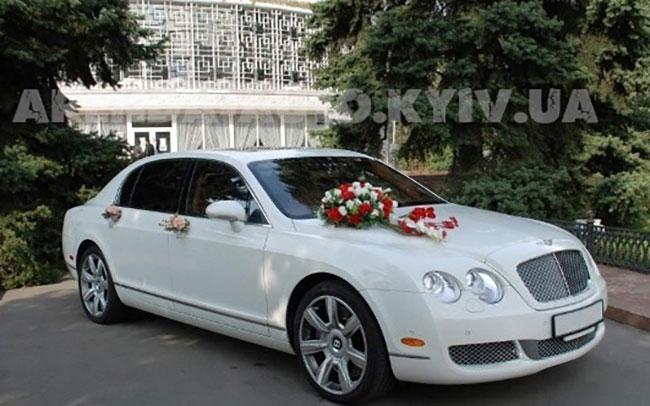 Аренда Bentley Flying Spur на свадьбу Київ