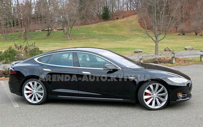 Аренда Tesla Model S на свадьбу Киев