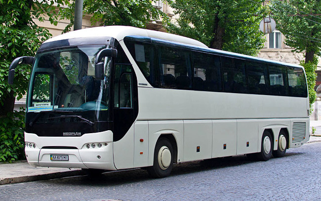 Аренда Автобус Neoplan Tourliner на свадьбу Киев