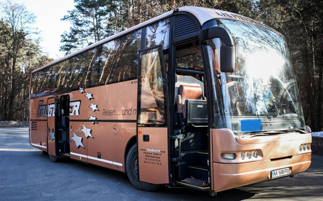Аренда Автобус Neoplan 313 SHD на свадьбу Киев