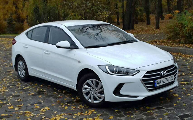 Аренда Hyundai Elantra New на свадьбу Киев